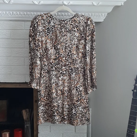 Women's Aritzia Wilfred Dress Size 0 - Picture 2 of 5